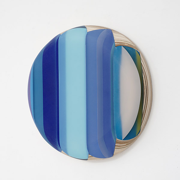 Cakes and Crowns Series: Beyond Pink MBT10023